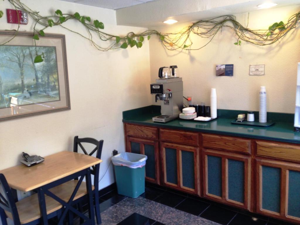 Fairfax Inn San Rafael Eksteriør billede